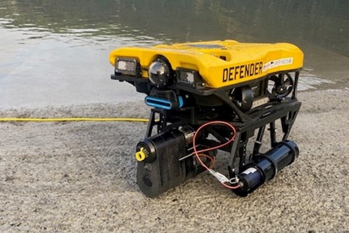 Defender Underwater ROV.